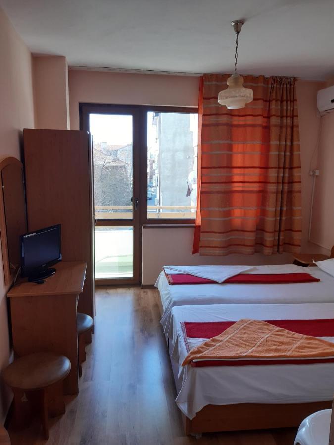 Nelly Guest House Sozopol Exterior photo