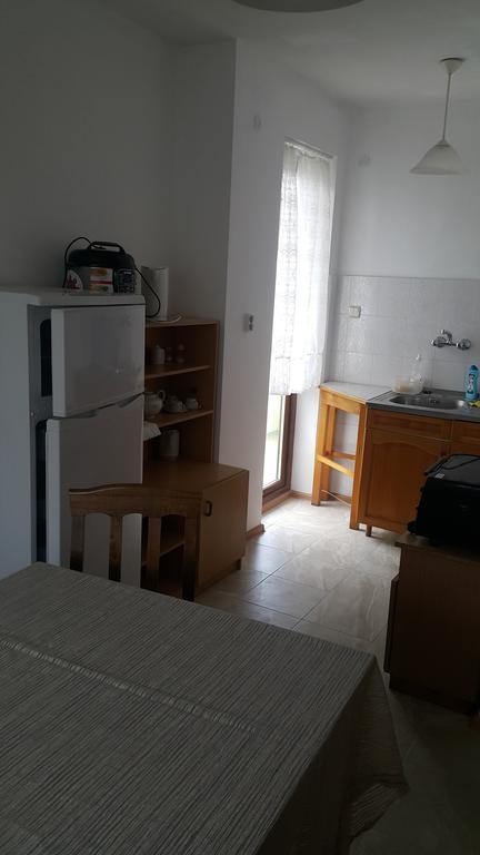 Nelly Guest House Sozopol Exterior photo